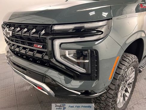 Used 2025 Chevrolet Tahoe Z71 w/ Comfort Package image 10