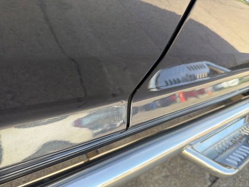 Used 2017 RAM 1500 Laramie w/ Convenience Group image 18