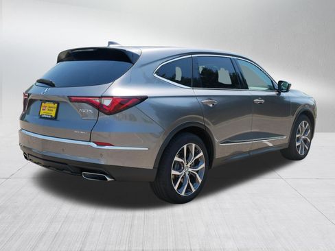 Used 2024 Acura MDX SH-AWD w/ Technology Package image 7