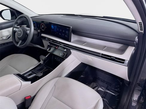 Certified 2025 Hyundai Tucson SEL FWD image 28