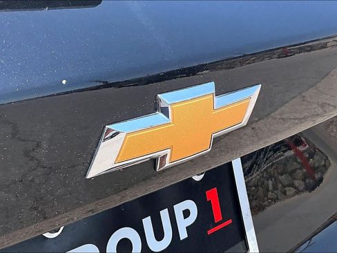 Used 2025 Chevrolet Trax LT FWD image 10
