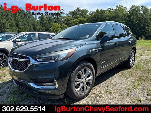 Used 2018 Buick Enclave Avenir w/ Avenir Technology Package AWD/4WD image 3