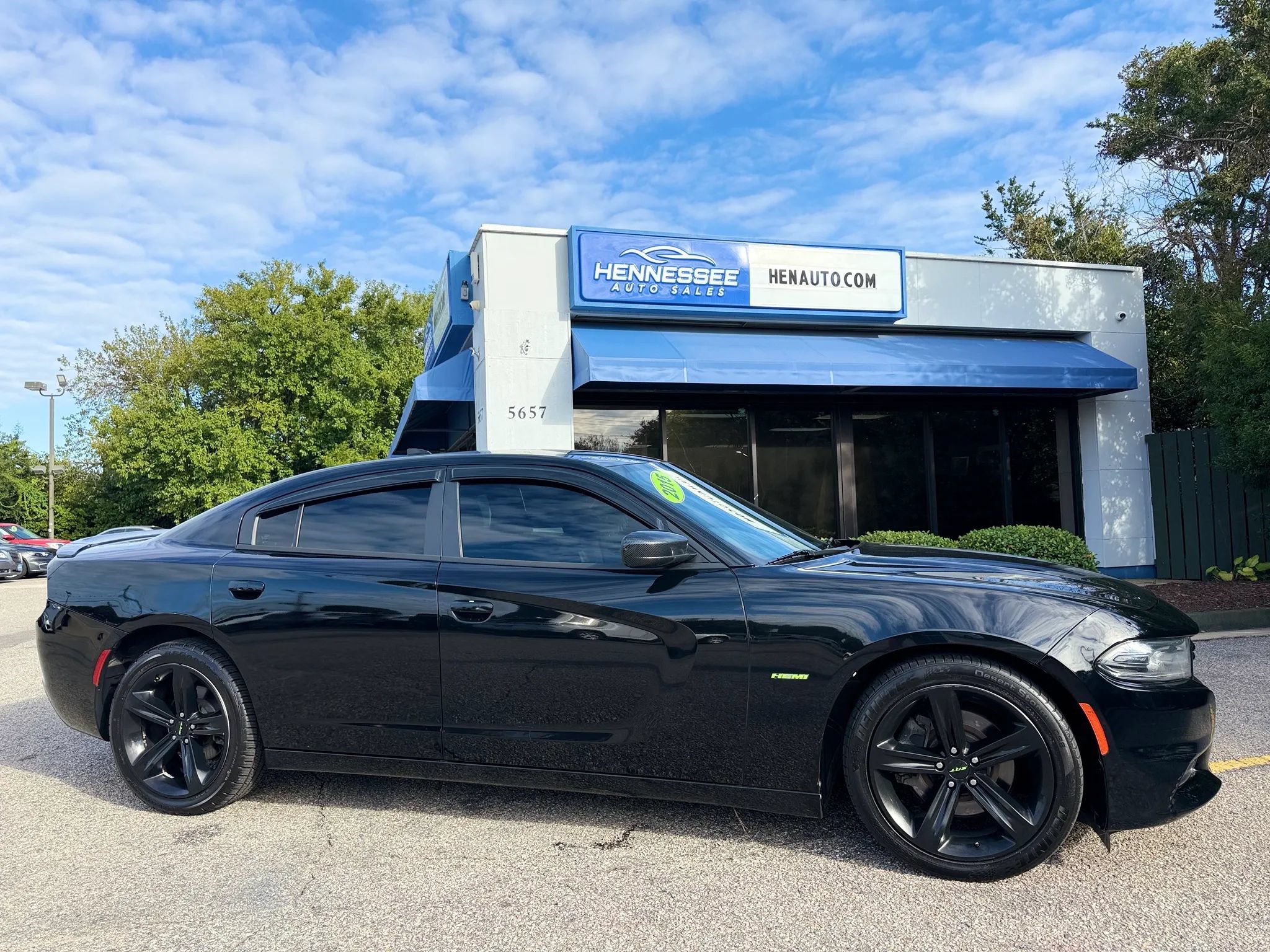 Used 2015 Dodge Charger R/T RWD image 5