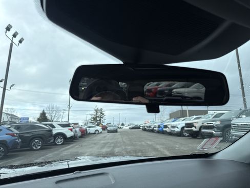 Used 2022 Ford Explorer XLT w/ Equipment Group 202A image 26