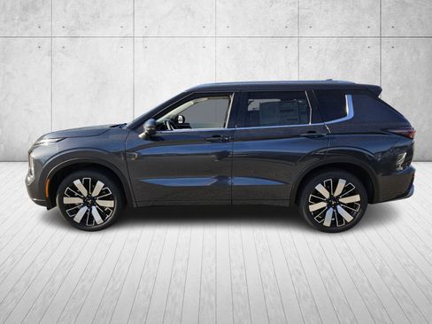 New 2026 Mitsubishi Outlander SEL image 4