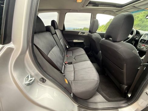 Used 2010 Subaru Forester 2.5X Premium image 15