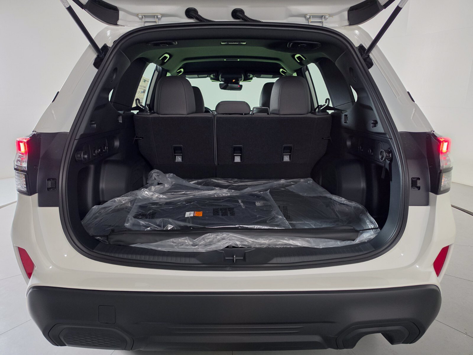 New 2026 Subaru Forester AWD/4WD image 17