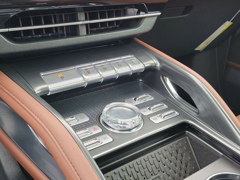 New 2026 Lincoln Nautilus Reserve image 28