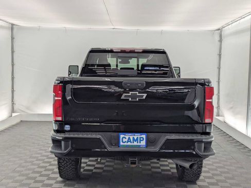 Used 2025 Chevrolet Silverado 3500 LT w/ Trail Boss Package AWD/4WD image 5