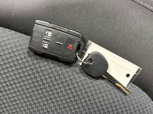 Used 2016 Chevrolet Colorado LT w/ LT Convenience Package image 31