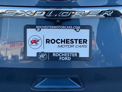 Used 2019 Ford Explorer XLT w/ Equipment Group 201A image 38