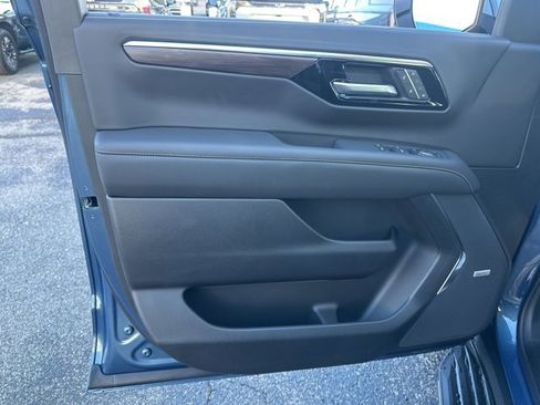 New 2026 Chevrolet Tahoe Premier w/ Sun And Tow Package image 11