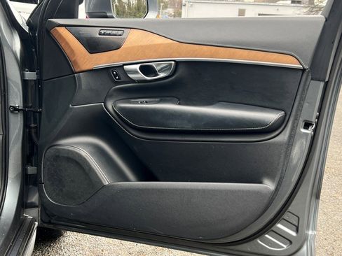 Used 2019 Volvo XC90 T6 Inscription w/ Luxury Package image 10