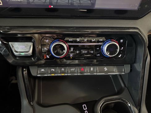 New 2026 GMC Sierra 1500 AT4 w/ AT4 Premium Package image 23