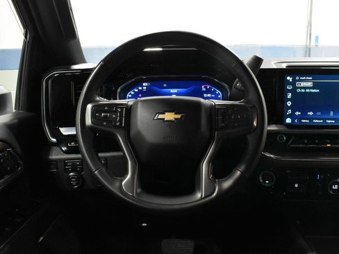 Used 2024 Chevrolet Silverado 3500 High Country w/ High Country Premium Package AWD/4WD image 6