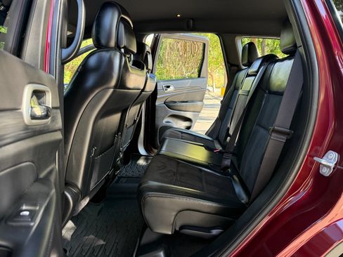 Used 2021 Jeep Grand Cherokee Laredo X RWD image 21