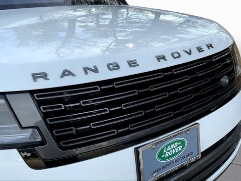 Used 2023 Land Rover Range Rover SE AWD/4WD image 28