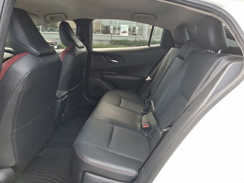 Used 2023 Toyota Prius Prime image 11