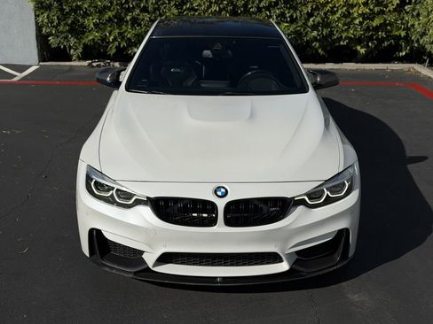 Used 2018 BMW M4 Coupe image 12