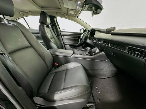 Used 2025 MAZDA MAZDA3 s image 30
