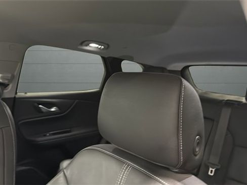 Used 2023 Chevrolet Blazer LT w/ Sound & Technology Package image 18