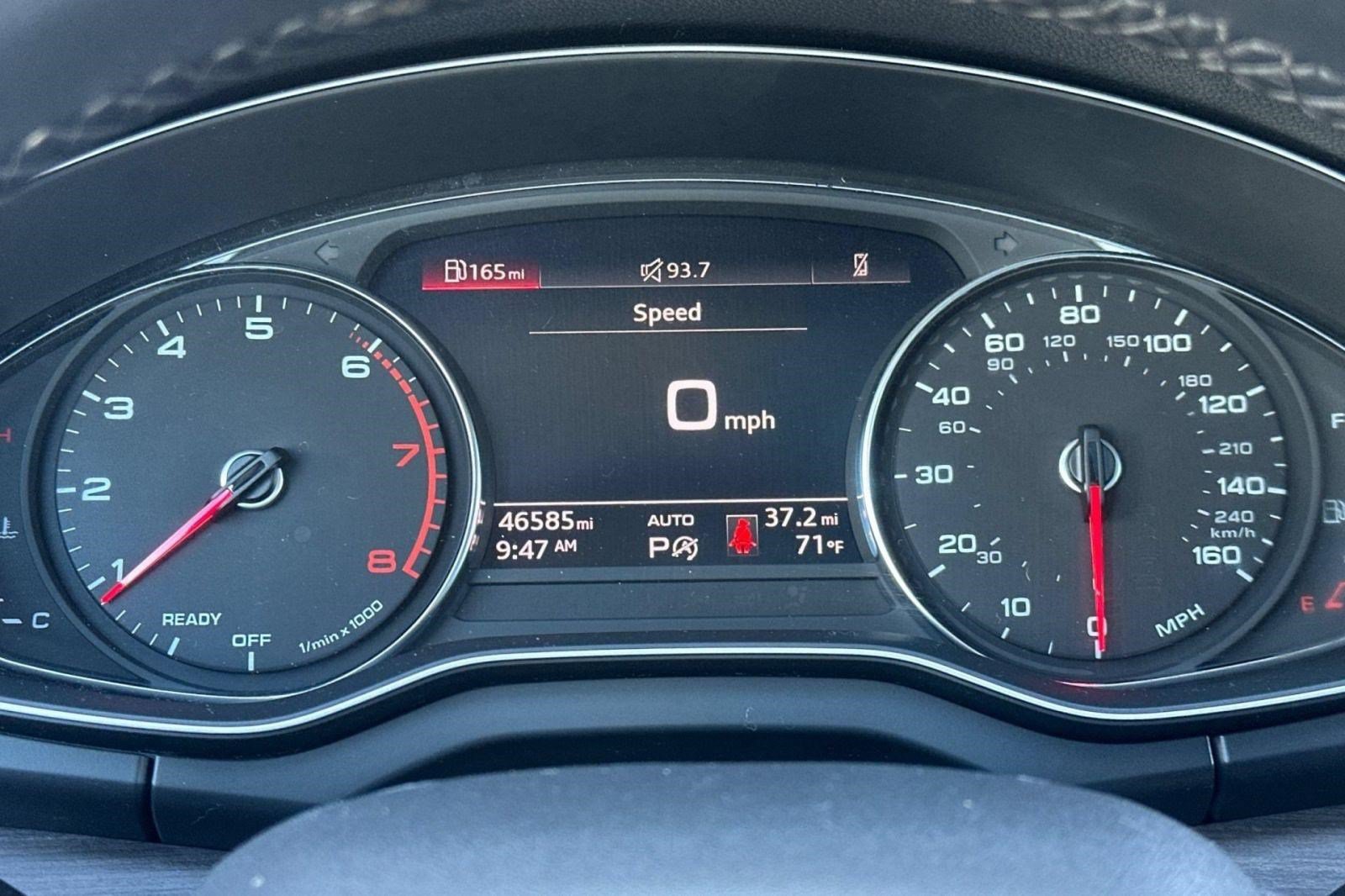 Used 2023 Audi Q5 2.0T Premium w/ Convenience Package AWD/4WD image 21