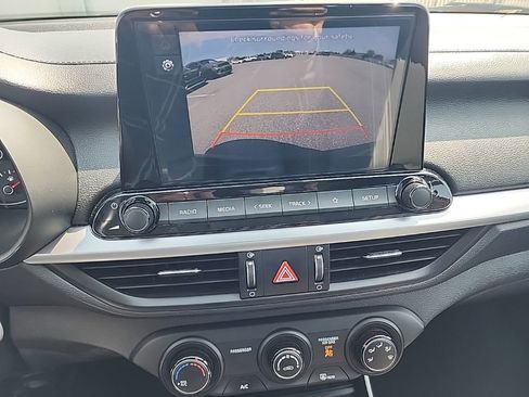 Used 2023 Kia Forte GT-Line image 14