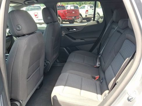 Used 2026 Chevrolet Equinox LT FWD image 8