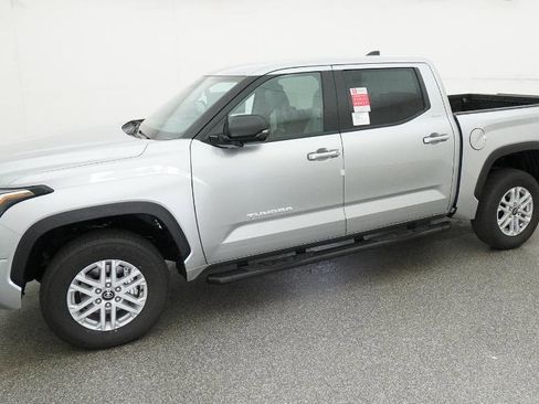 New 2026 Toyota Tundra SR5 AWD/4WD image 44