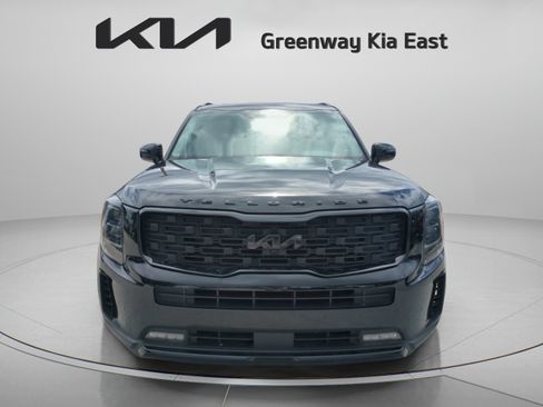 Used 2022 Kia Telluride SX w/ Nightfall Edition Package AWD/4WD image 10