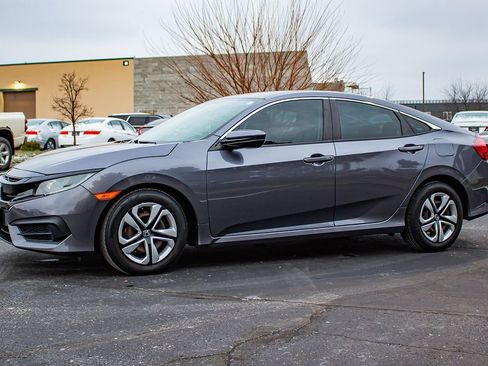 Used 2018 Honda Civic LX image 4