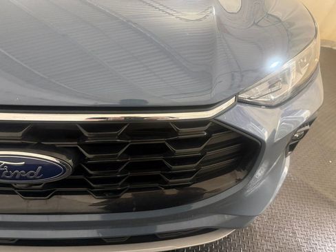 Used 2023 Ford Escape ST-Line Select w/ Tech Pack #2 image 8