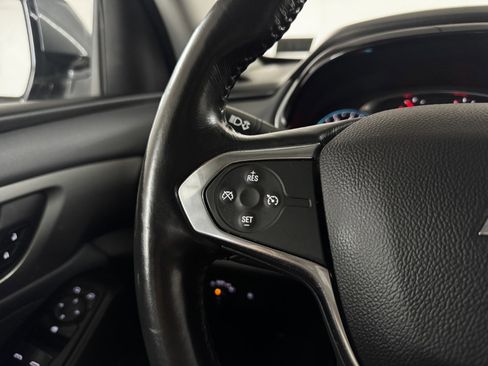 Used 2019 Chevrolet Traverse LT image 34