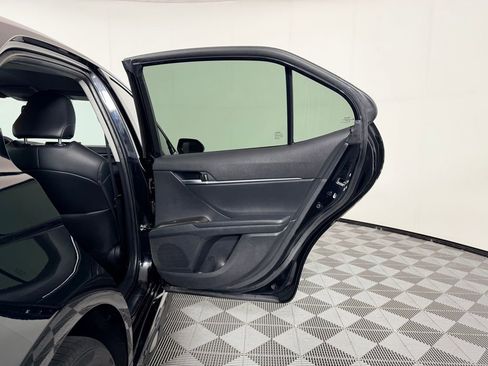 Used 2024 Toyota Camry SE image 27