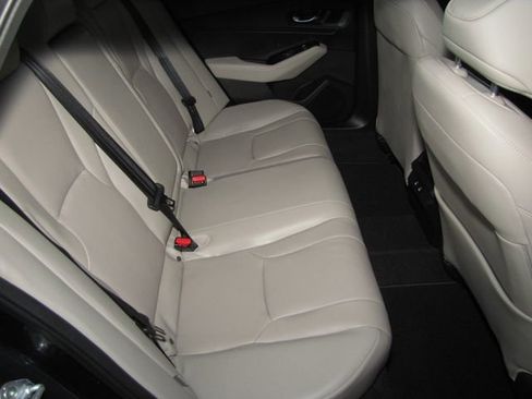 Used 2025 Honda Accord Touring image 16