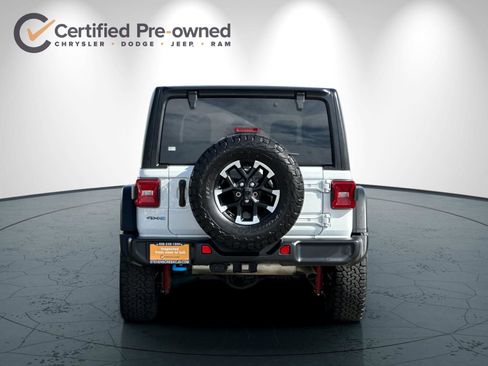 Certified 2025 Jeep Wrangler Unlimited Rubicon 4xe w/ Convenience Group AWD/4WD image 5