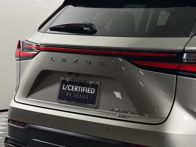 Used 2025 Lexus NX 350h AWD w/ Accessory Package (2T) image 16