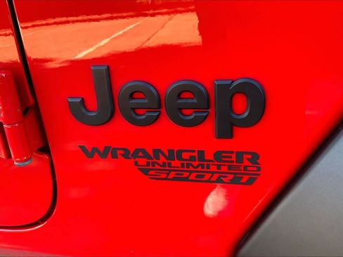 Used 2021 Jeep Wrangler Unlimited Sport image 25