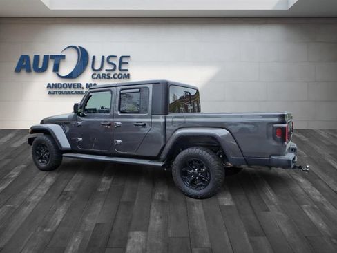 Used 2022 Jeep Gladiator Sport AWD/4WD image 16
