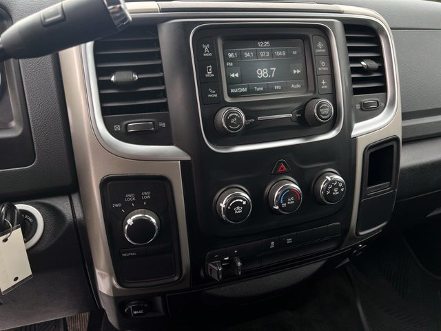 Used 2017 RAM 2500 SLT AWD/4WD image 35