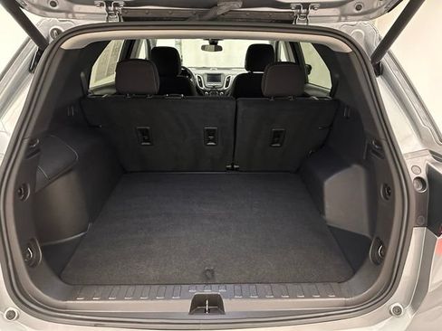Used 2024 Chevrolet Equinox LT FWD image 20