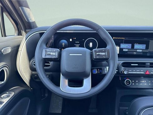 Used 2026 Hyundai Palisade Calligraphy FWD image 12