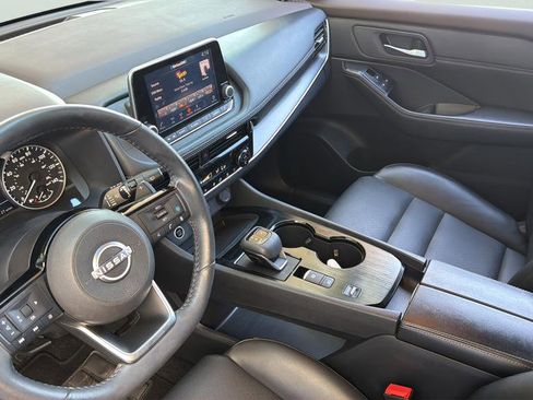 Used 2023 Nissan Rogue SV w/ SV Premium Package image 22