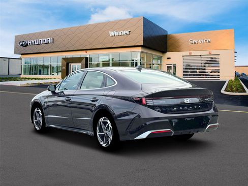 New 2026 Hyundai Sonata SEL FWD image 5