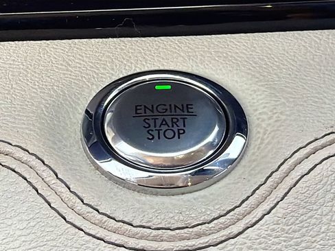 Used 2019 Lincoln Navigator L Reserve w/ Cargo Package image 36