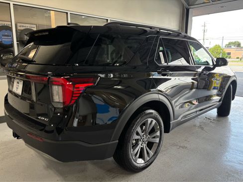New 2026 Ford Explorer Active w/ Active Comfort Package AWD/4WD image 7