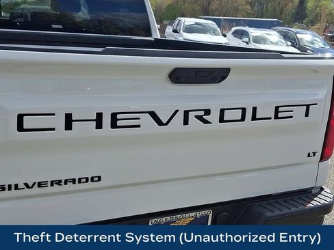 Used 2025 Chevrolet Silverado 1500 LT Trail Boss w/ LPO, Dark Essentials Package image 31