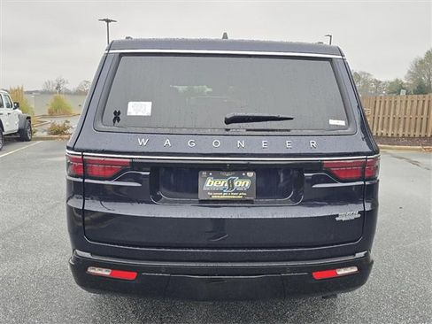 New 2025 Jeep Wagoneer Series II image 14