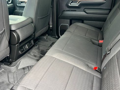 Used 2024 Chevrolet Silverado 3500 LT w/ Z71 Sport Edition image 9