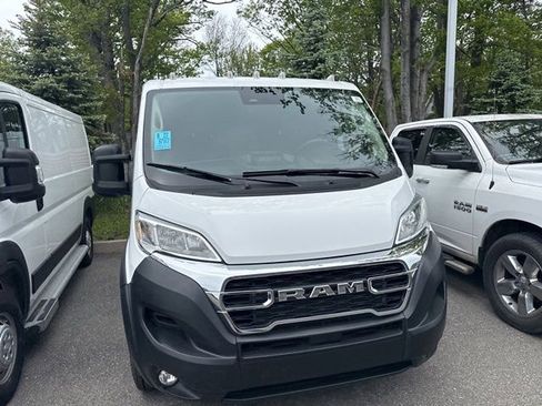 Used 2025 RAM ProMaster 2500 w/ U-Haul Equipment Group FWD image 4